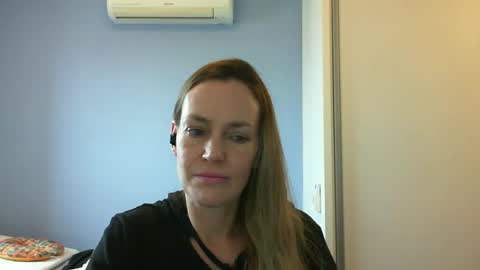 Snapshot of crazyanny chatting on September 16, 10:56 am Anny online show from September 16, 10:56 am