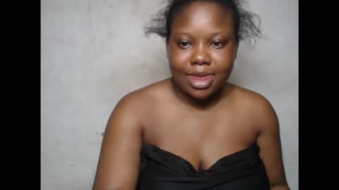 Snapshot of crazyslut17 chatting on September 29, 7:41 pm crazyslut17 online show from September 29, 7:41 pm