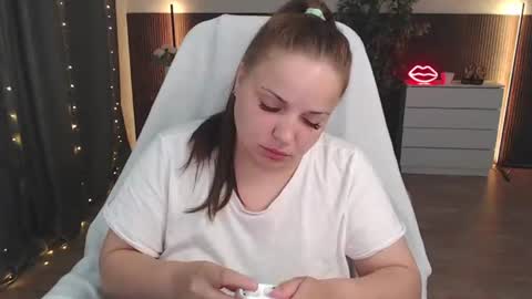 Crazyy Girl  online show from June 29, 3:46 am