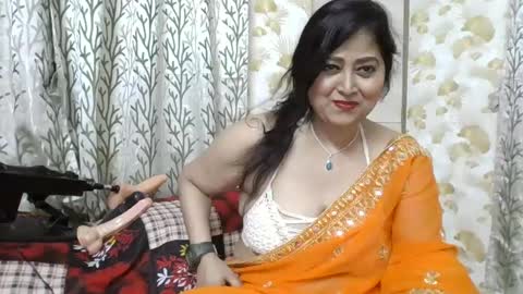 creamycum777 online show from February 16, 6:43 pm