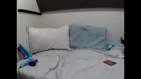 creamykittyxox online show from February 2, 4:11 pm