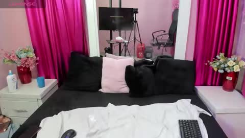 Cristal online show from March 14, 3:51 am