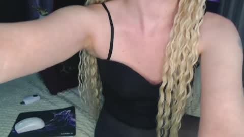 CristalAvy online show from March 27, 8:26 am