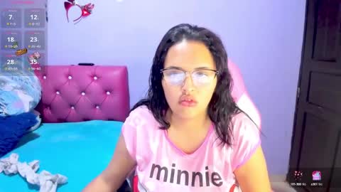 Snapshot of cristaln07 chatting on March 5, 2:25 am Natis online show from March 5, 2:25 am