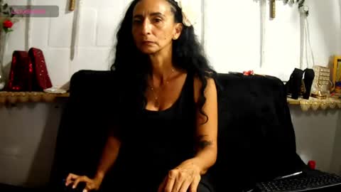   online show from July 7, 2:20 pm