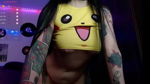 Snapshot of cristin_moon chatting on February 10, 10:40 pm Christina online show from February 10, 10:40 pm