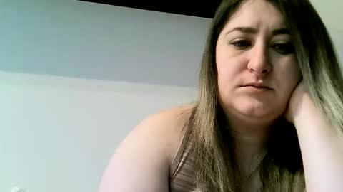 cristina20021991 online show from March 15, 10:28 am