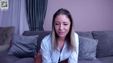 Cristina online show from September 15, 10:39 pm