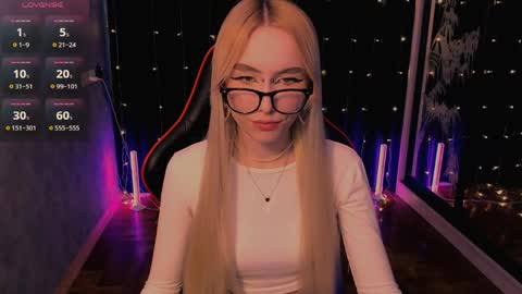 crybambi online show from April 6, 6:58 am