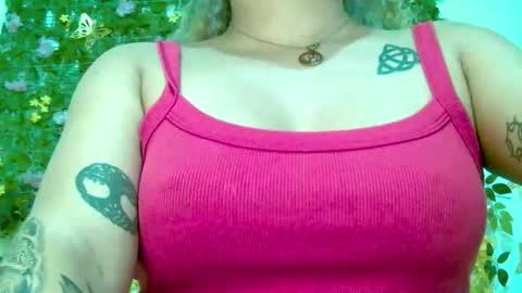 crysrus online show from June 1, 12:56 am