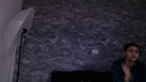 Crystal Blaze online show from February 2, 2:54 am