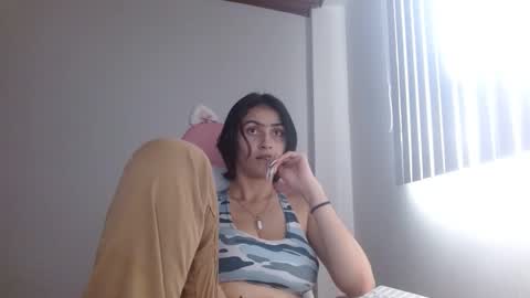 Crystal Blaze online show from September 10, 9:59 pm