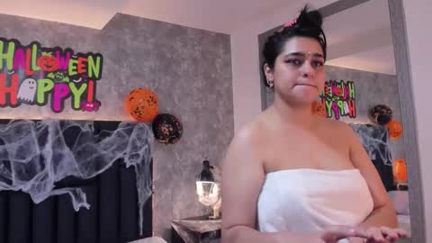 Crystal online show from October 15, 8:11 pm