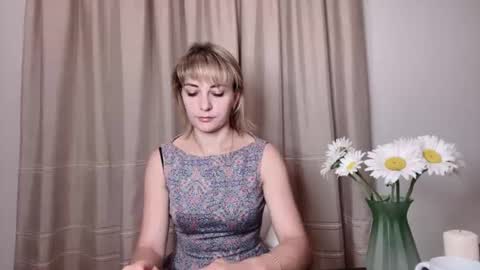 Mary online show from July 3, 8:37 pm