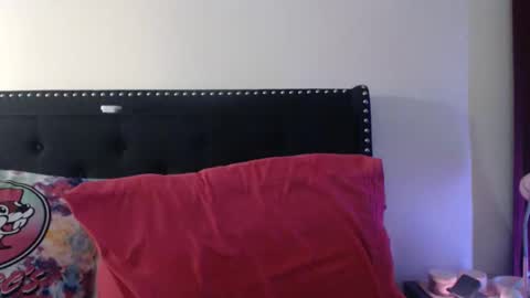 CumInBeth online show from March 3, 1:55 am