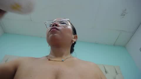 Cumontitsxxx online show from May 27, 12:46 pm