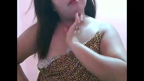 curious_girl247 online show from May 16, 6:07 pm