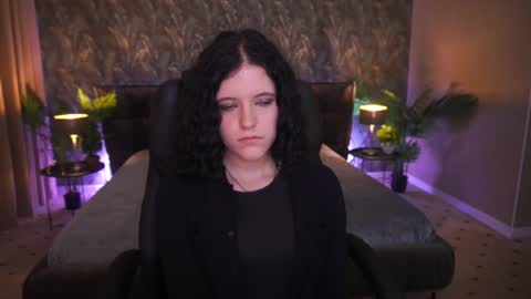 curly_cleo online show from July 27, 1:30 pm