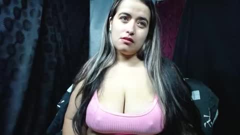 Emma online show from October 21, 9:30 pm