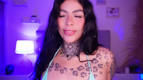 Snapshot of curvyliciouss chatting on January 12, 8:14 pm Samantha online show from January 12, 8:14 pm