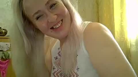Curvy online show from June 22, 11:29 am