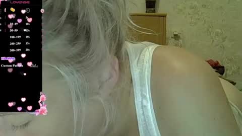 Curvy online show from July 21, 11:38 pm