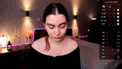 Hanna online show from March 26, 2:14 am