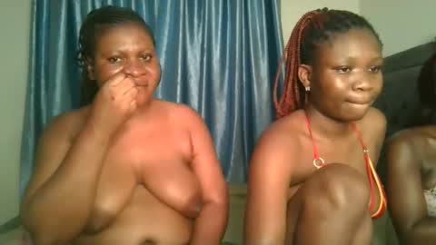 Snapshot of cute_daniellah chatting on October 18, 11:17 pm Danillah online show from October 18, 11:17 pm
