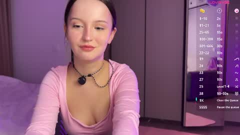Emily online show from July 28, 12:52 am