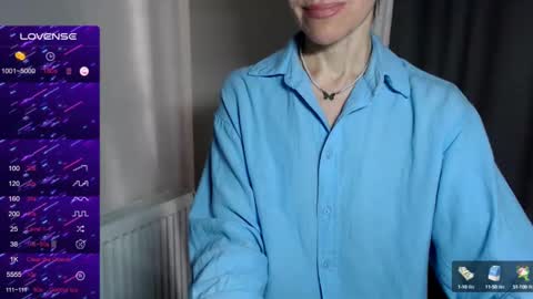 Snapshot of cute_lion_ chatting on February 23, 8:11 am cute_lion_ online show from February 23, 8:11 am