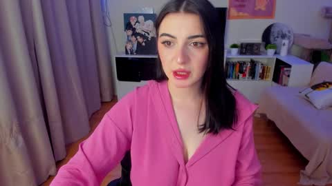 Snapshot of cute_redface_ chatting on October 10, 4:01 pm Bb online show from October 10, 4:01 pm