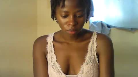 cute_sonny online show from May 31, 5:24 am