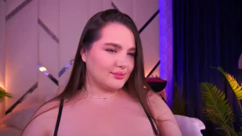 Amber online show from October 18, 11:39 pm