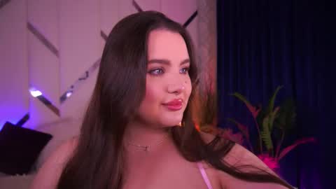 Amber online show from November 8, 1:32 am