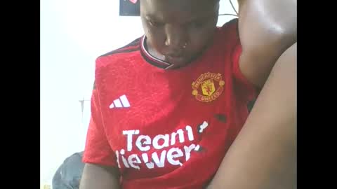 cutebrown086 online show from February 6, 7:35 am