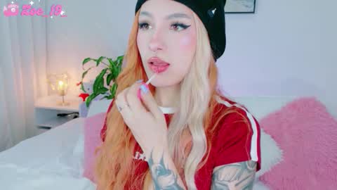 Zoe  online show from March 10, 2:48 am