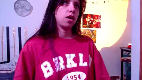 haome online show from April 15, 10:54 pm