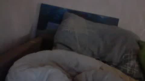 cutekattie online show from December 20, 5:47 am