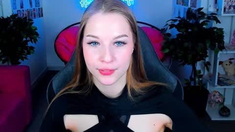 Rina online show from December 19, 5:29 am