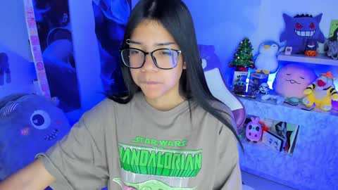 Snapshot of cutestephuwu chatting on December 29, 2:06 am  - independent model online show from December 29, 2:06 am