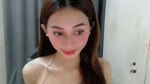 Snapshot of cutie_mitcha chatting on February 19, 1:08 am cutie_mitcha online show from February 19, 1:08 am