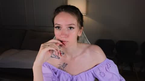 Kate online show from July 7, 8:18 am