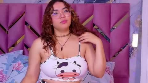 cutiecurvyforeign online show from November 26, 4:13 am