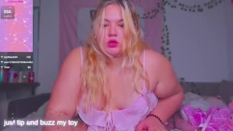 cutielanalova online show from October 4, 8:13 pm