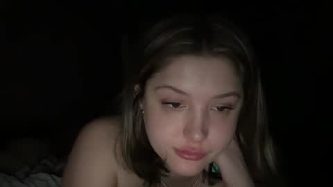 Cutieoggg420 online show from March 25, 4:49 am