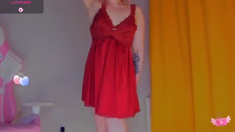 CutieSue online show from June 12, 12:07 am