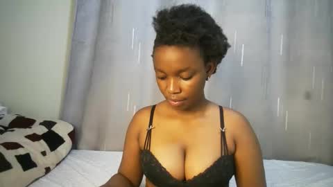 Snapshot of cutypookie chatting on October 17, 10:40 am cutypookie online show from October 17, 10:40 am