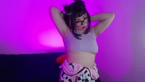 Michell online show from July 19, 2:36 am