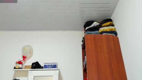 Cynthia online show from May 30, 1:31 pm