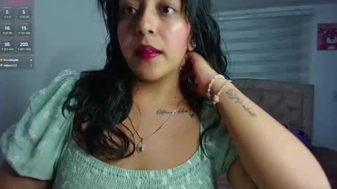 Dafne Doo online show from November 4, 8:03 pm